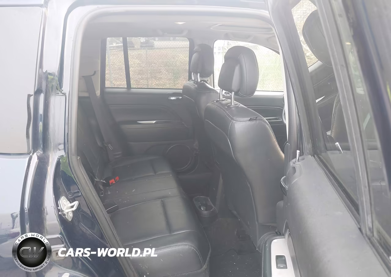 2017 Jeep Compass High Altitude VIN:1C4NJDEBXHD112684 - 8