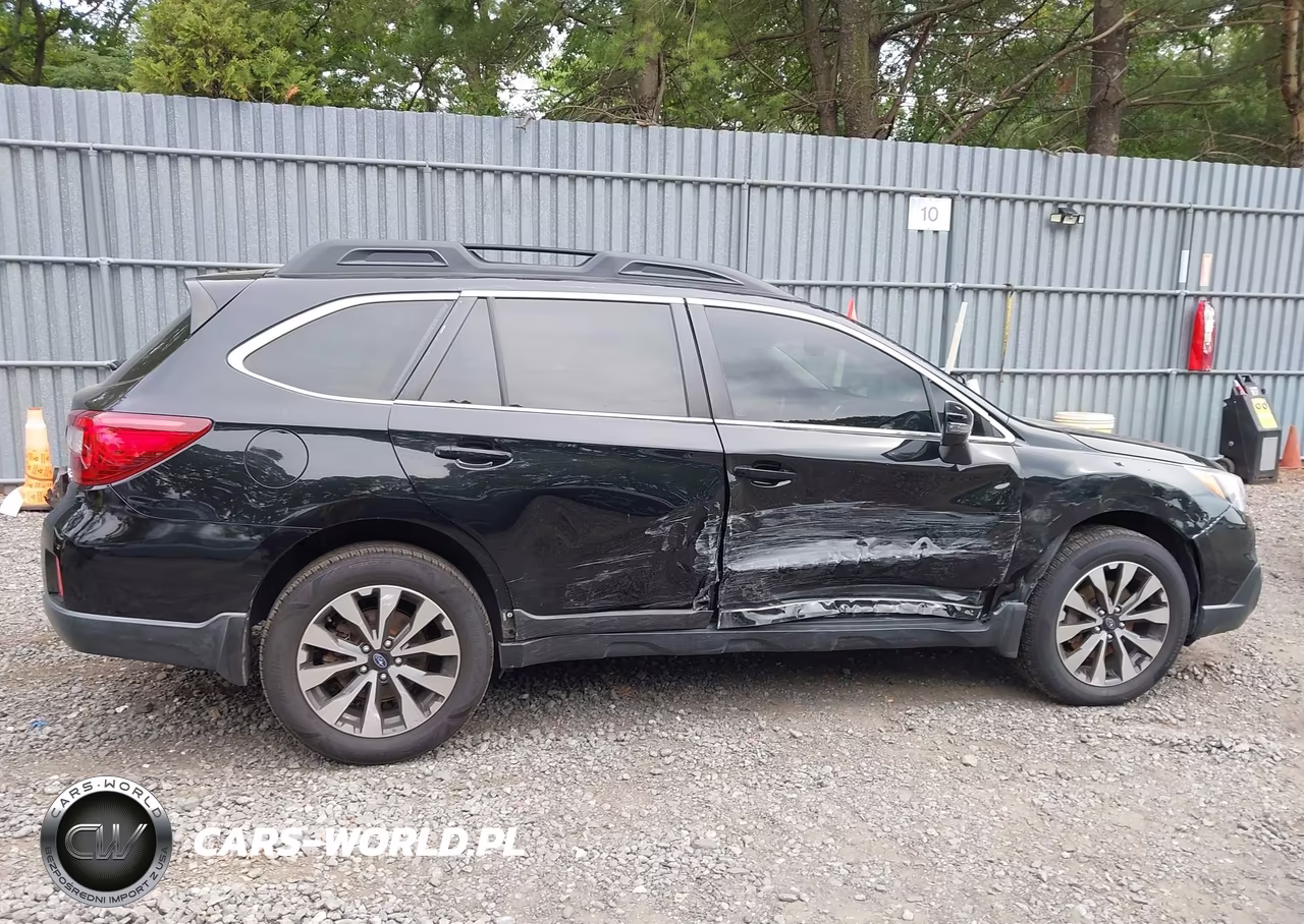 2015 Subaru Outback 3.6R Limited VIN:4S4BSENC5F3331680 - 13