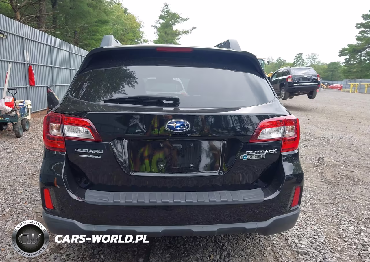 2015 Subaru Outback 3.6R Limited VIN:4S4BSENC5F3331680 - 16