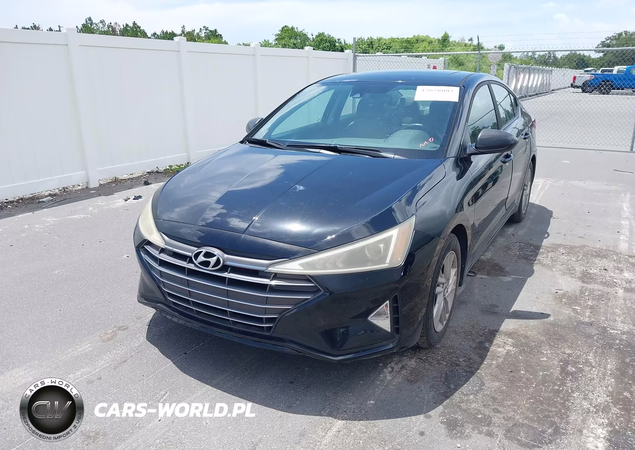2019 Hyundai Elantra Value Edition VIN:KMHD84LFXKU831658 - 2