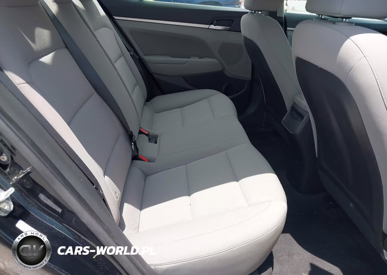2019 Hyundai Elantra Value Edition VIN:KMHD84LFXKU831658 - 8