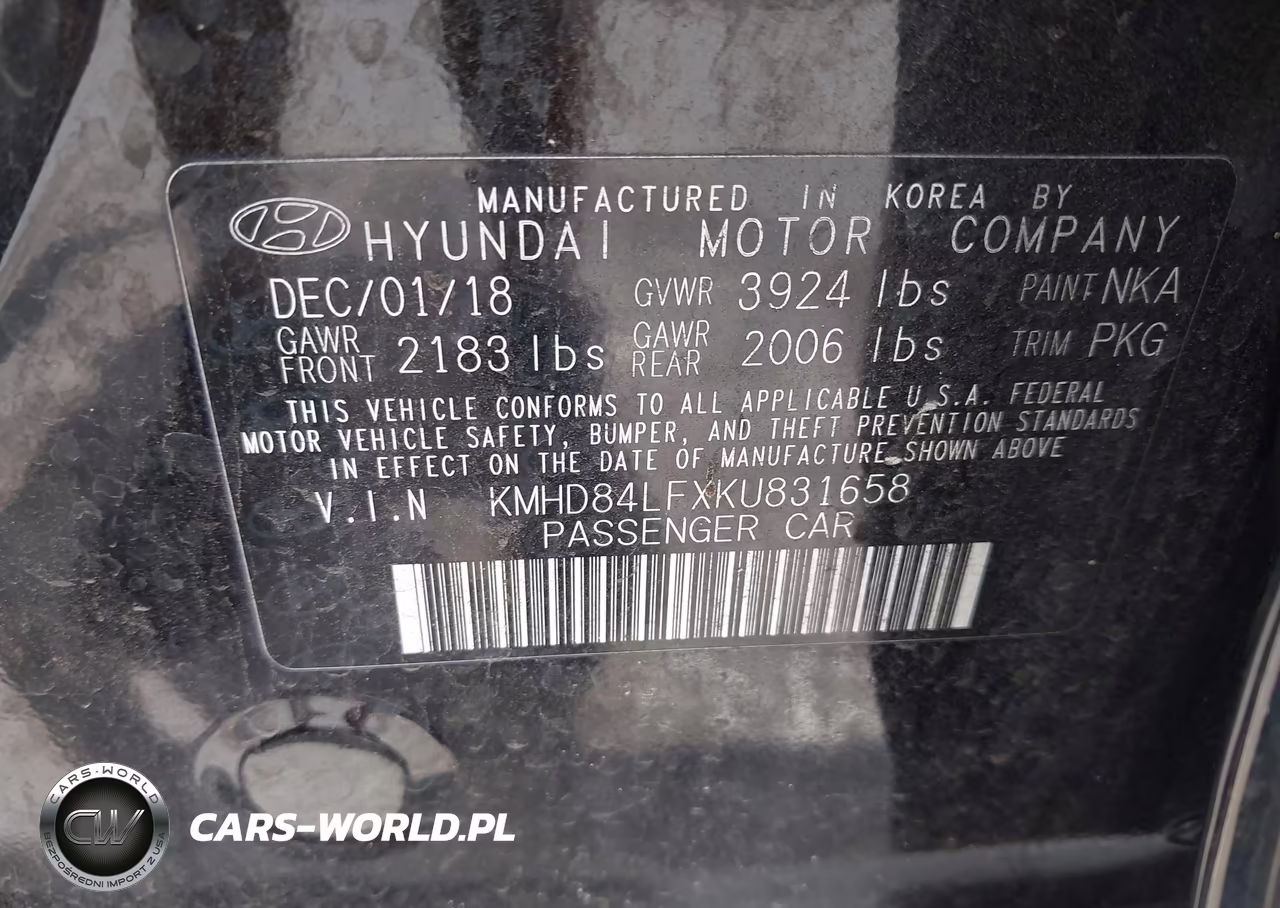 2019 Hyundai Elantra Value Edition VIN:KMHD84LFXKU831658 - 9