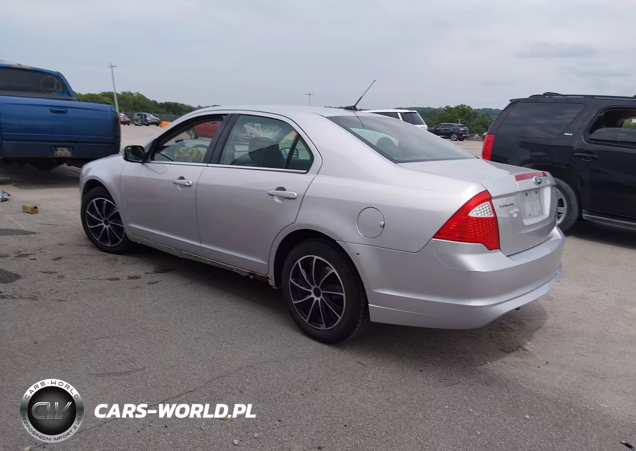 2012 Ford Fusion Se VIN:3FAHP0HA9CR139307 - 3