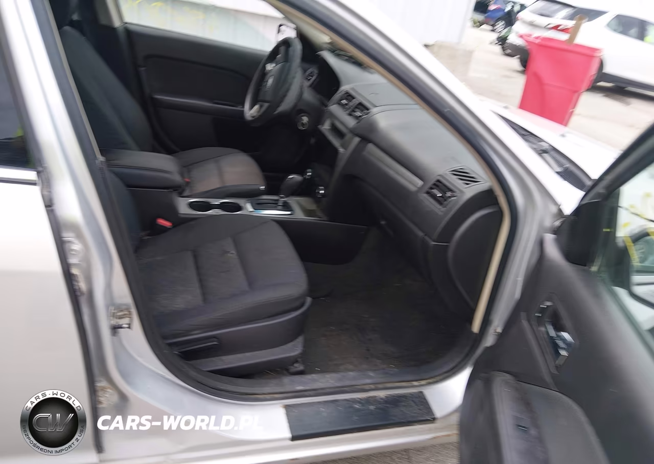 2012 Ford Fusion Se VIN:3FAHP0HA9CR139307 - 5