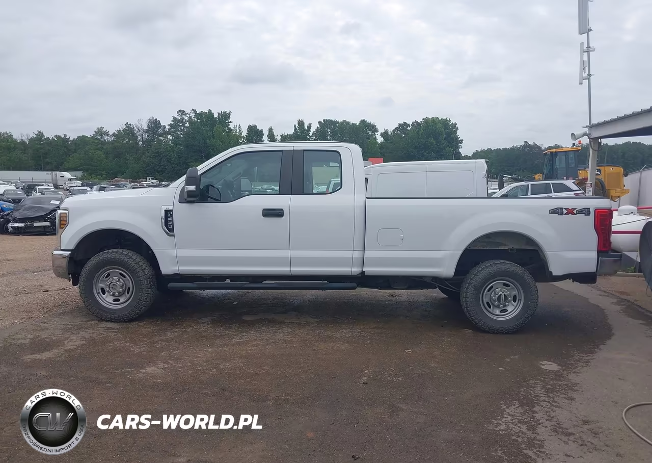 2018 Ford F-250 Xl VIN:1FT7X2B65JEC22187 - 16