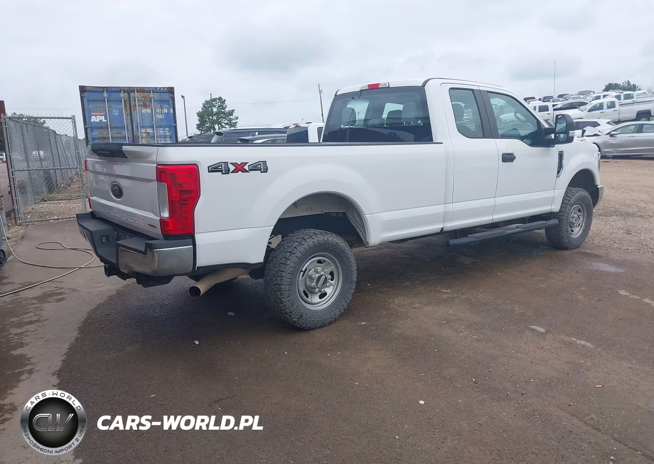 2018 Ford F-250 Xl VIN:1FT7X2B65JEC22187 - 4