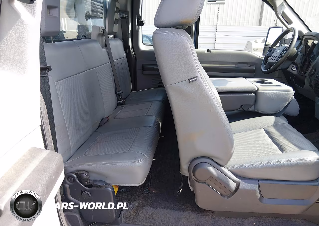 2015 Ford F-350 Chassis Xl VIN:1FD8X3H66FEA14856 - 8