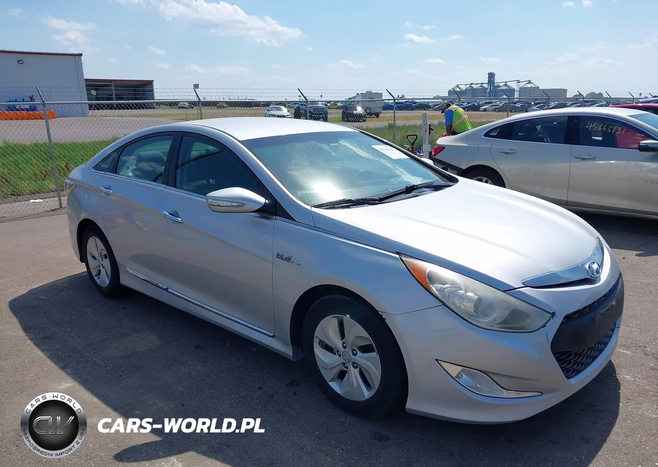 2014 Hyundai Sonata Hybrid – zdjęcie 1 z 11