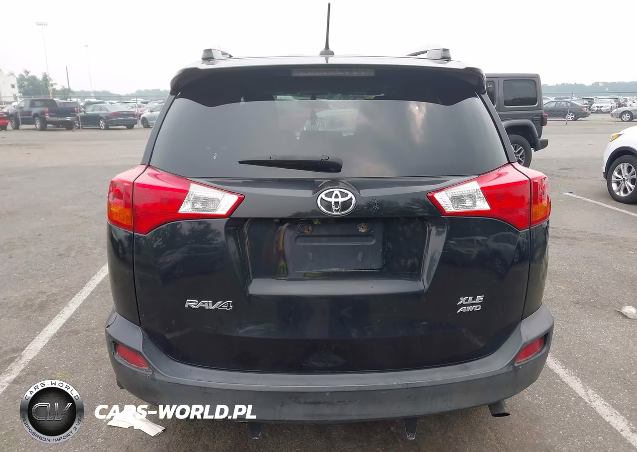 2015 Toyota Rav4 Xle VIN:2T3RFREV7FW310133 - 16