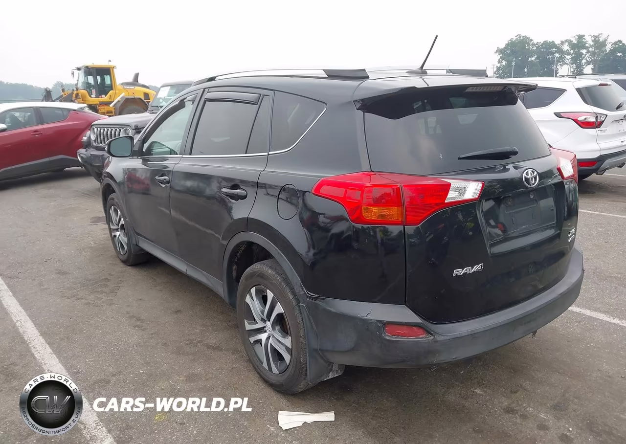 2015 Toyota Rav4 Xle VIN:2T3RFREV7FW310133 - 3