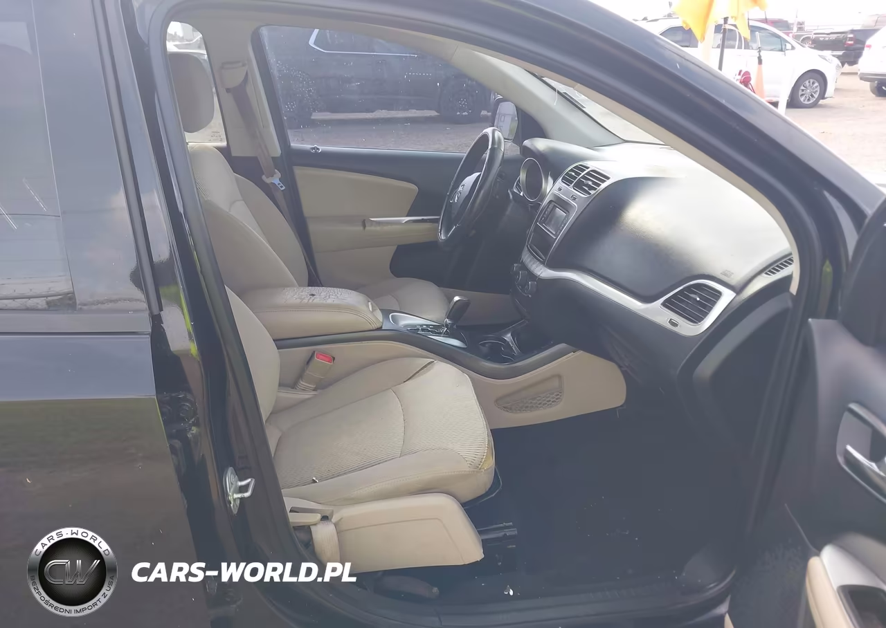 2020 Dodge Journey Se Value VIN:3C4PDCAB5LT180460 - 5