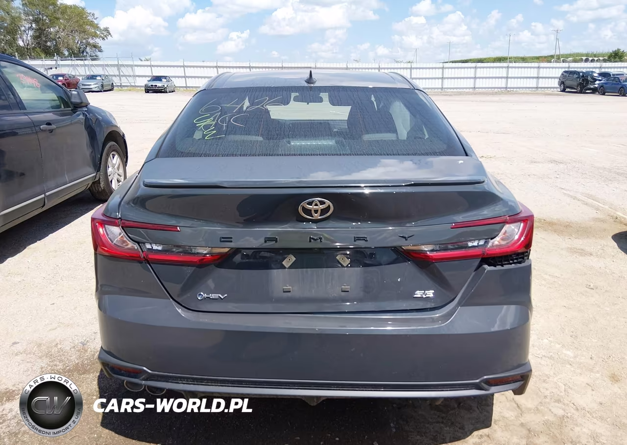 2025 Toyota Camry Se VIN:4T1DAACK5SU604460 - 16