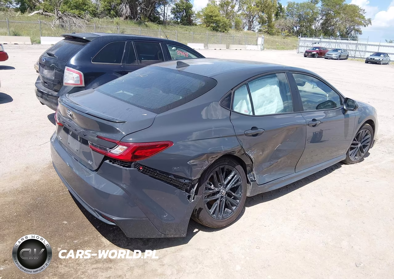 2025 Toyota Camry Se VIN:4T1DAACK5SU604460 - 4