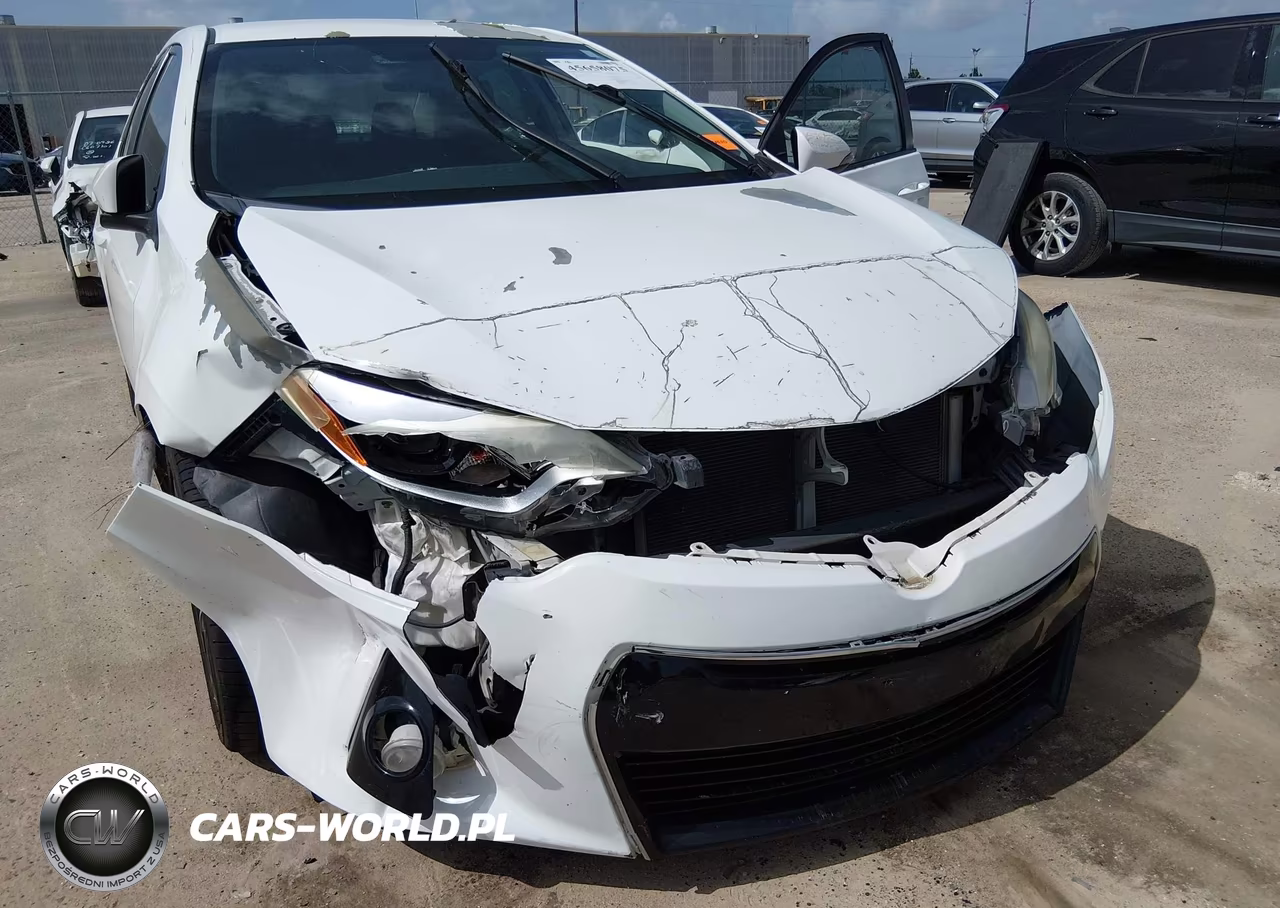 2015 Toyota Corolla S Plus VIN:5YFBURHE6FP362169 - 6