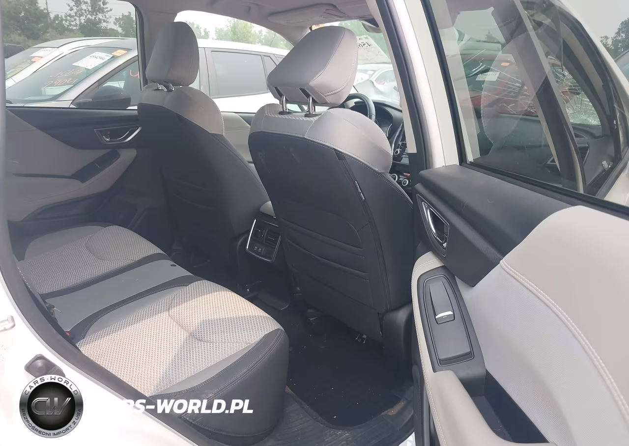 2019 Subaru Forester Premium VIN:JF2SKAGC6KH588565 - 8