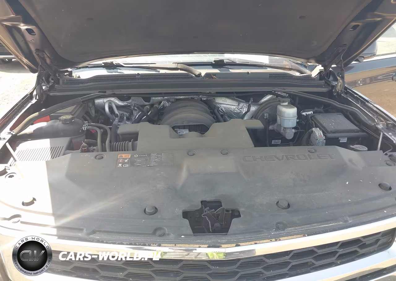 2016 Chevrolet Suburban Lt VIN:1GNSKHKC1GR240888 - 10