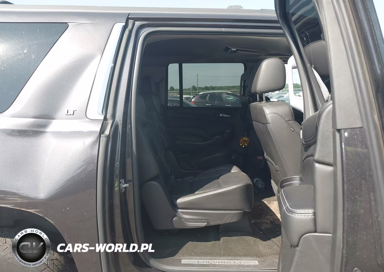 2016 Chevrolet Suburban Lt VIN:1GNSKHKC1GR240888 - 8