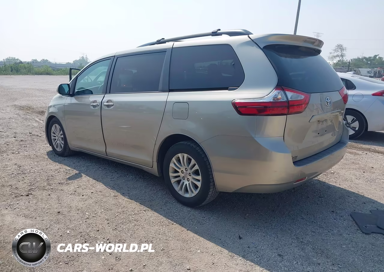2015 Toyota Sienna Xle 8 Passenger VIN:5TDYK3DC1FS600437 - 3