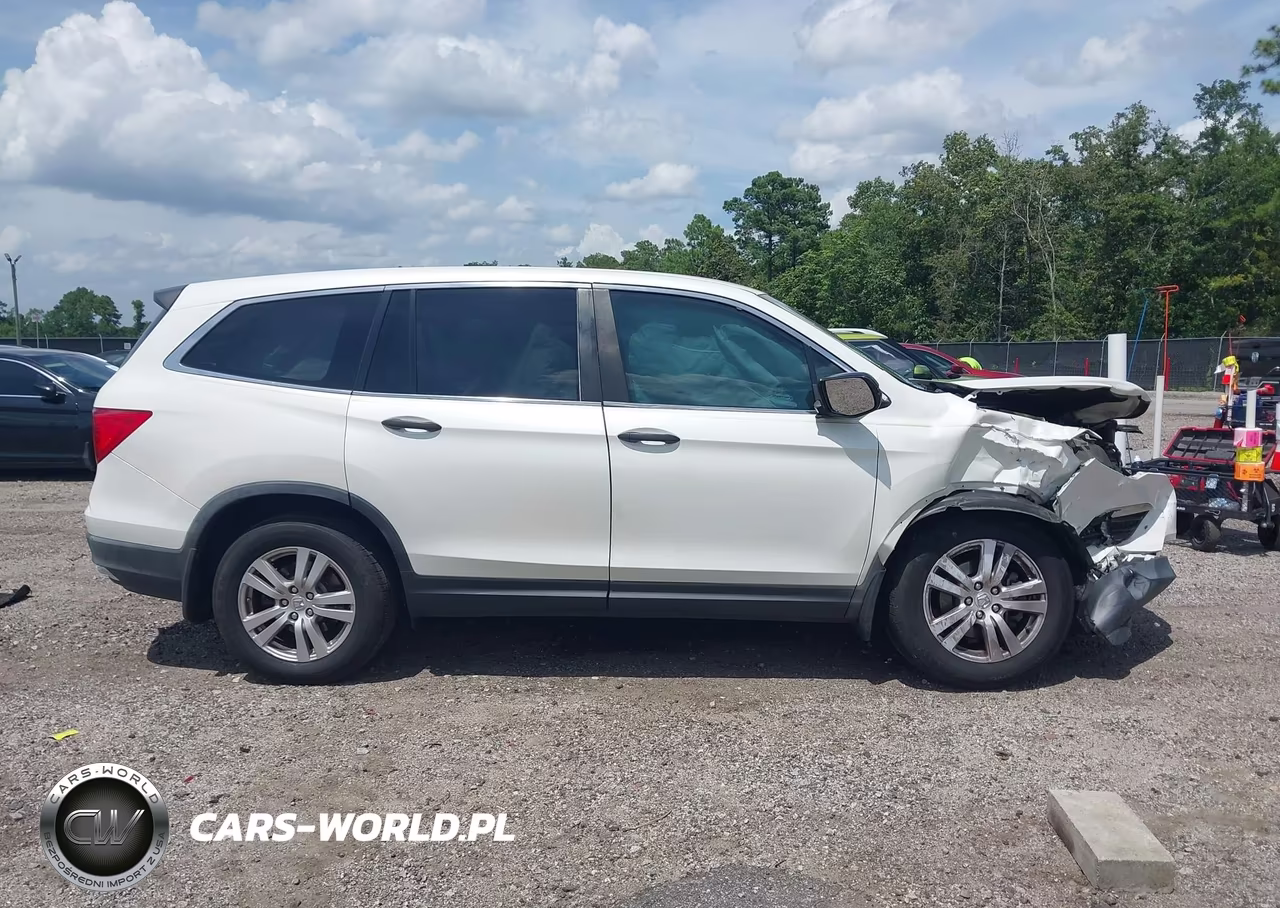 2017 Honda Pilot Lx VIN:5FNYF5H11HB033842 - 14