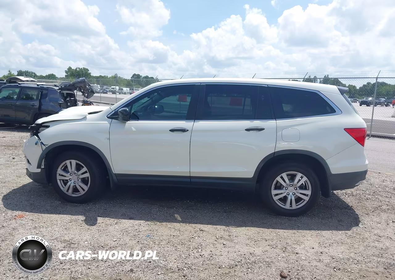 2017 Honda Pilot Lx VIN:5FNYF5H11HB033842 - 15