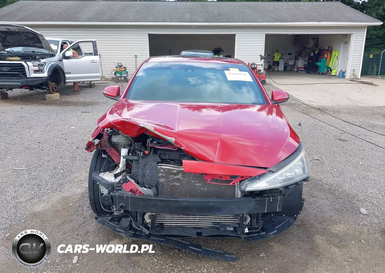 2019 Hyundai Elantra Sport VIN:KMHD04LB6KU841902 - 12