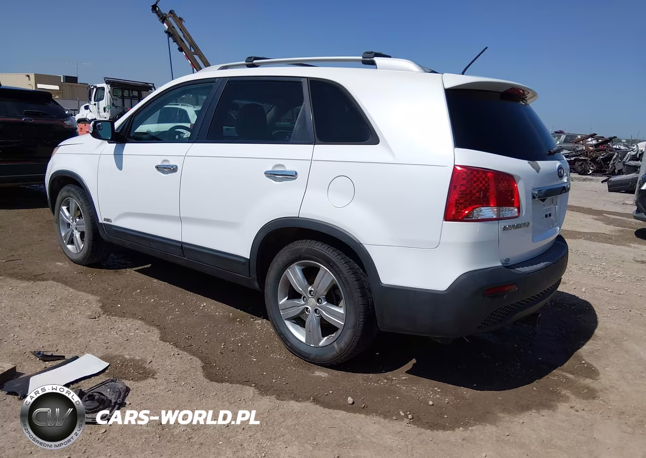 2013 Kia Sorento Ex VIN:5XYKUCA60DG338001 - 3