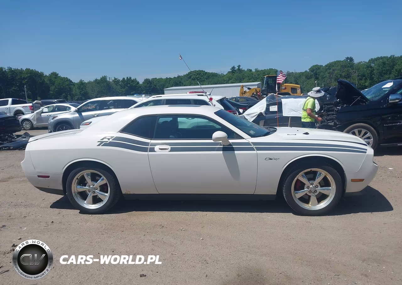 2010 Dodge Challenger R-T VIN:2B3CJ5DT0AH166920 - 13