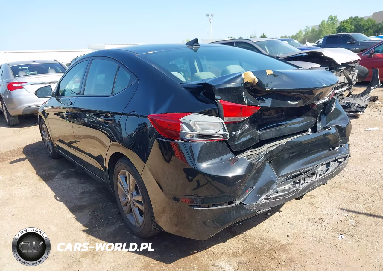 2018 Hyundai Elantra Sel VIN:5NPD84LFXJH232384 - 3
