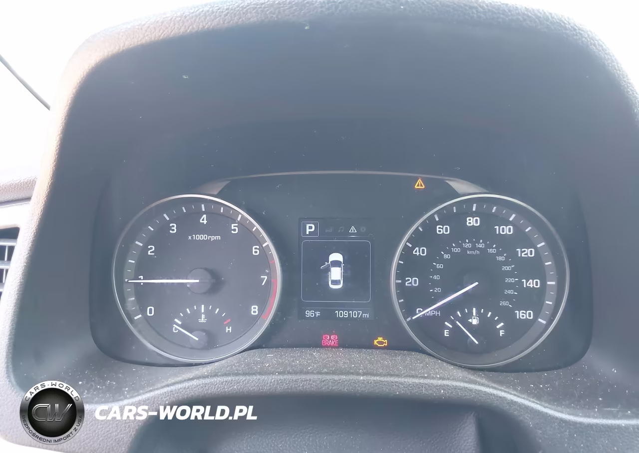 2018 Hyundai Elantra Sel VIN:5NPD84LFXJH232384 - 7