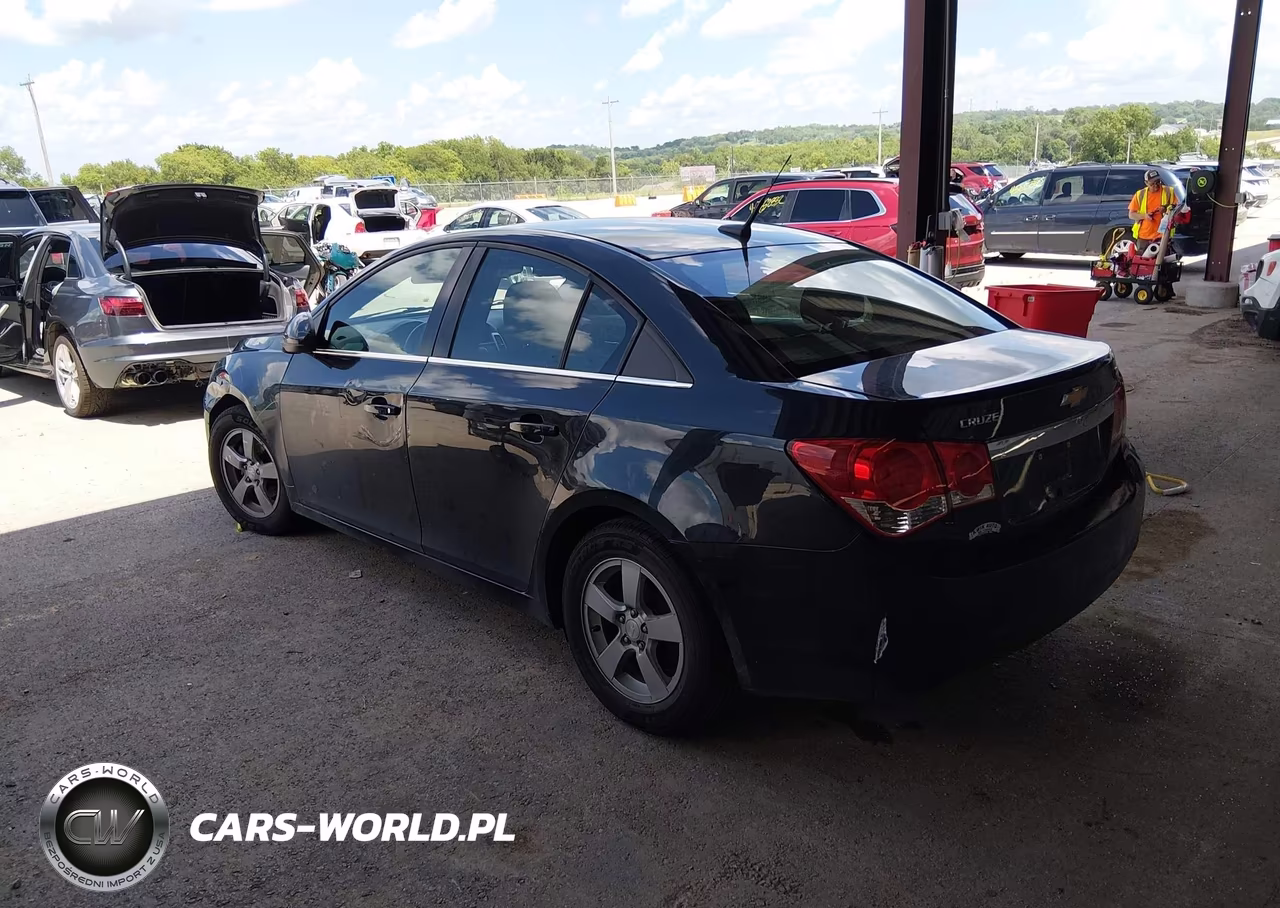 2014 Chevrolet Cruze 1Lt Auto VIN:1G1PC5SB5E7411631 - 3