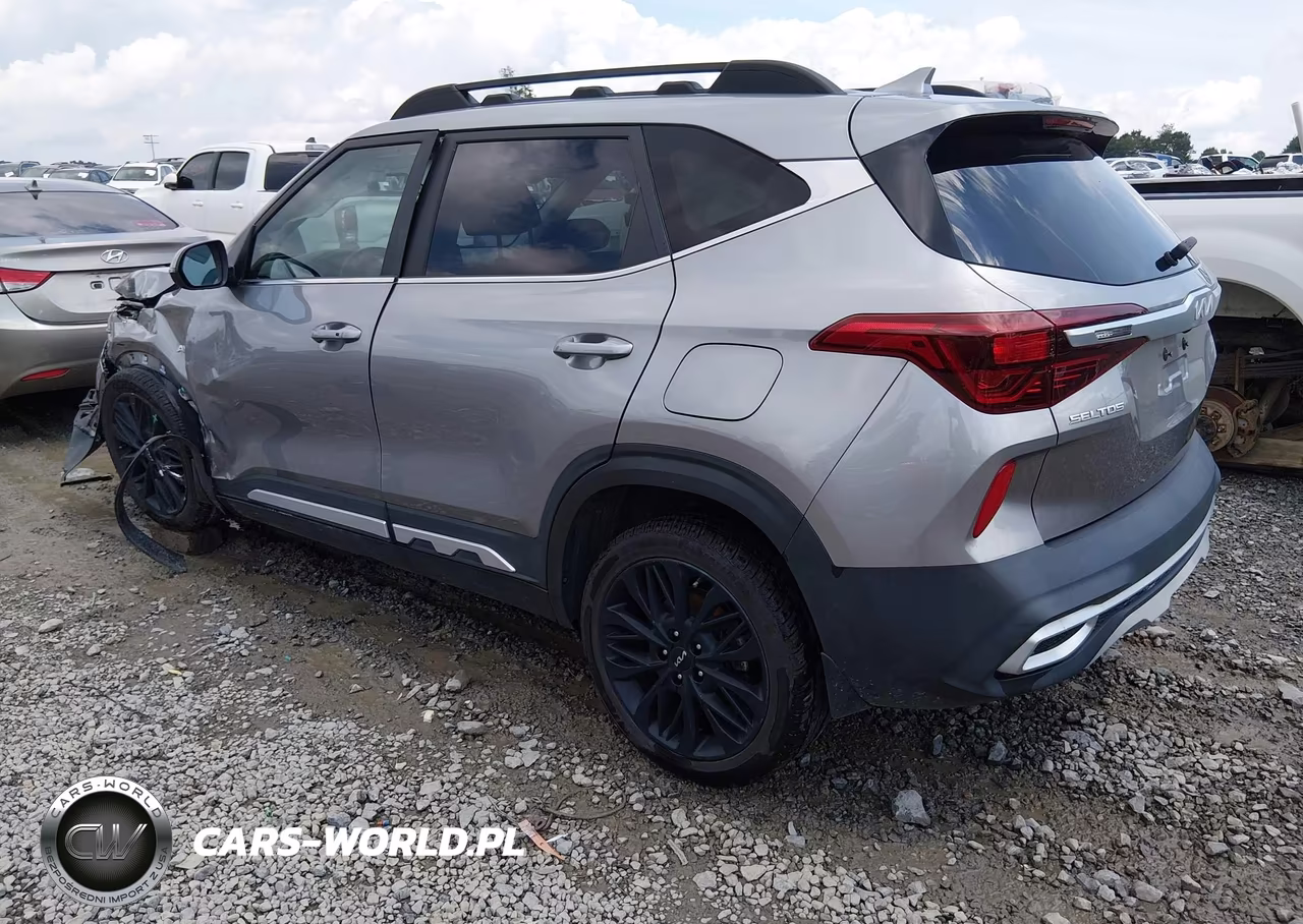 2022 Kia Seltos Nightfall Edition VIN:KNDEUCA26N7340912 - 3