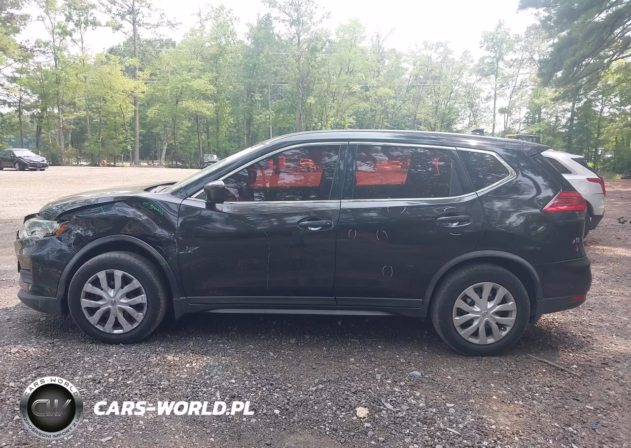 2017 Nissan Rogue S VIN:JN8AT2MT5HW386696 - 14
