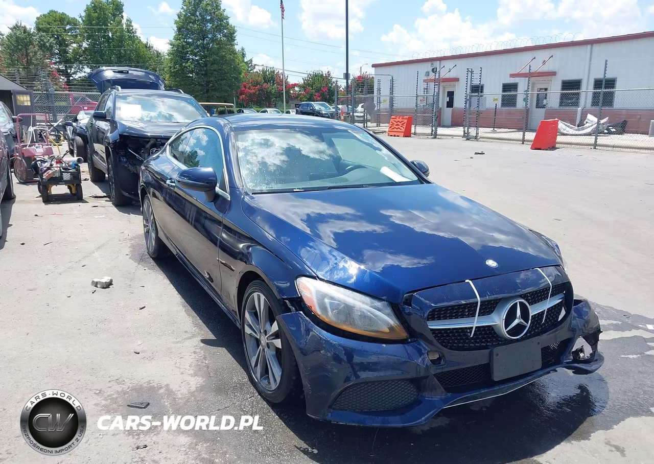 2017 Mercedes-Benz C 300 4Matic – zdjęcie 1 z 18