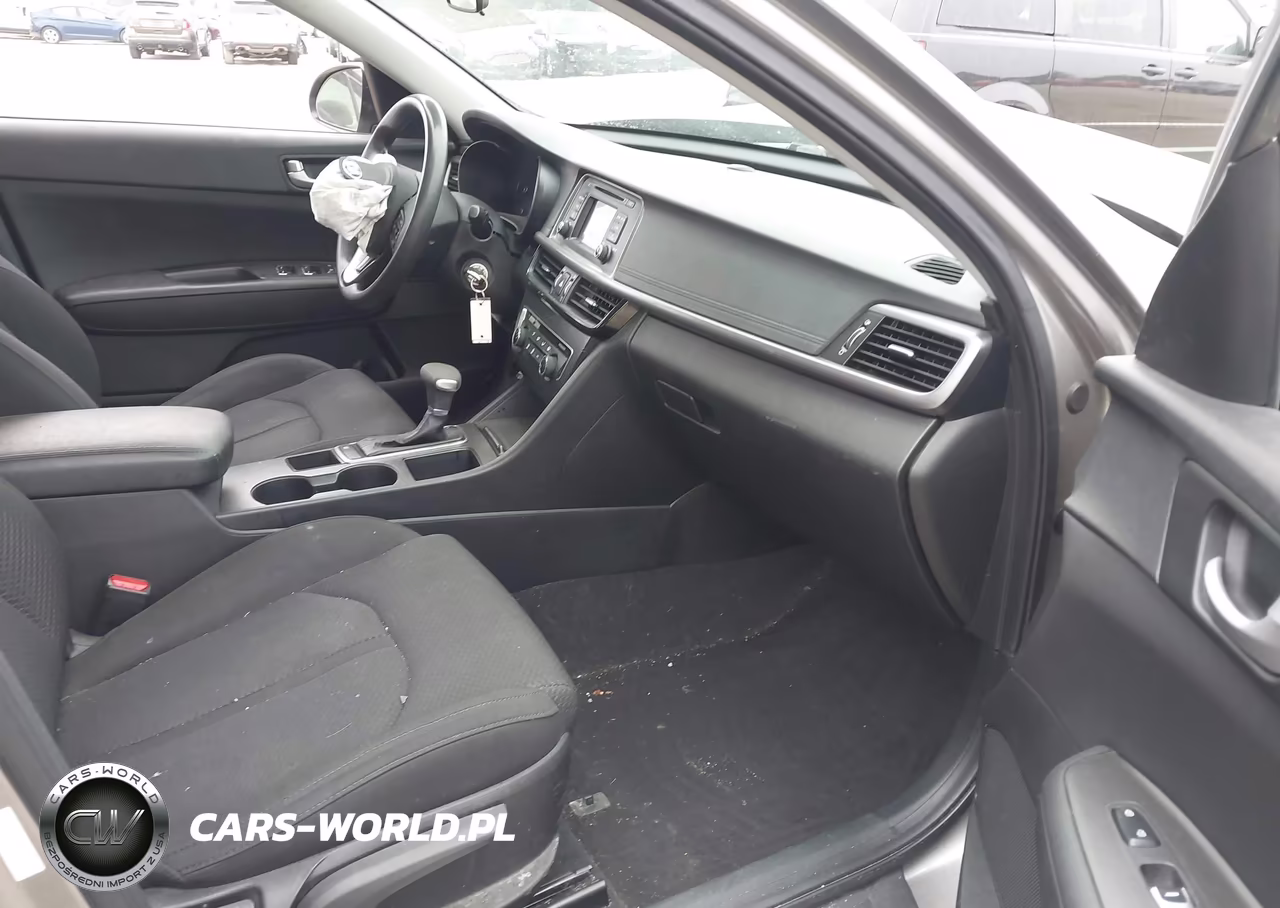 2017 Kia Optima Lx VIN:5XXGT4L30HG170825 - 5