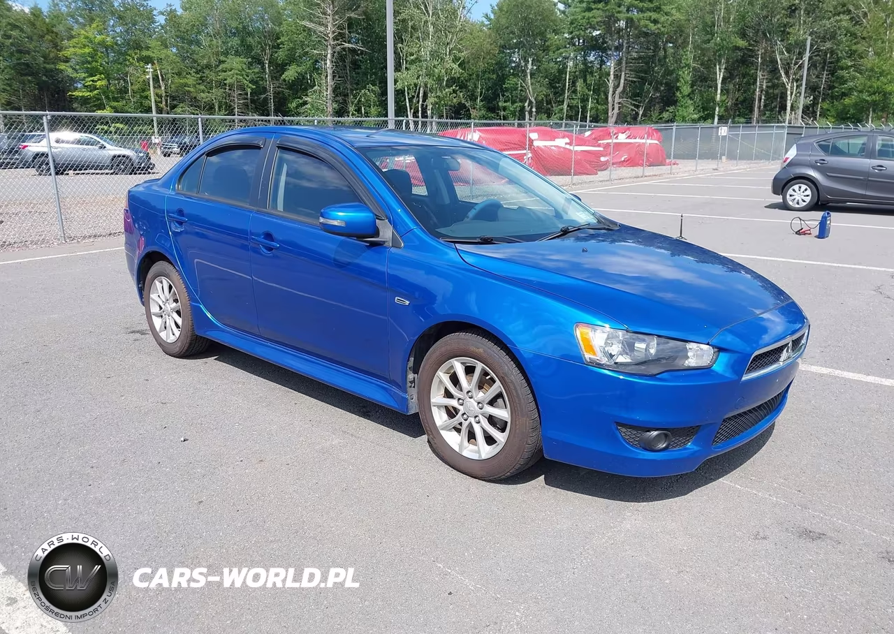 2015 Mitsubishi Lancer Es – zdjęcie 1 z 11