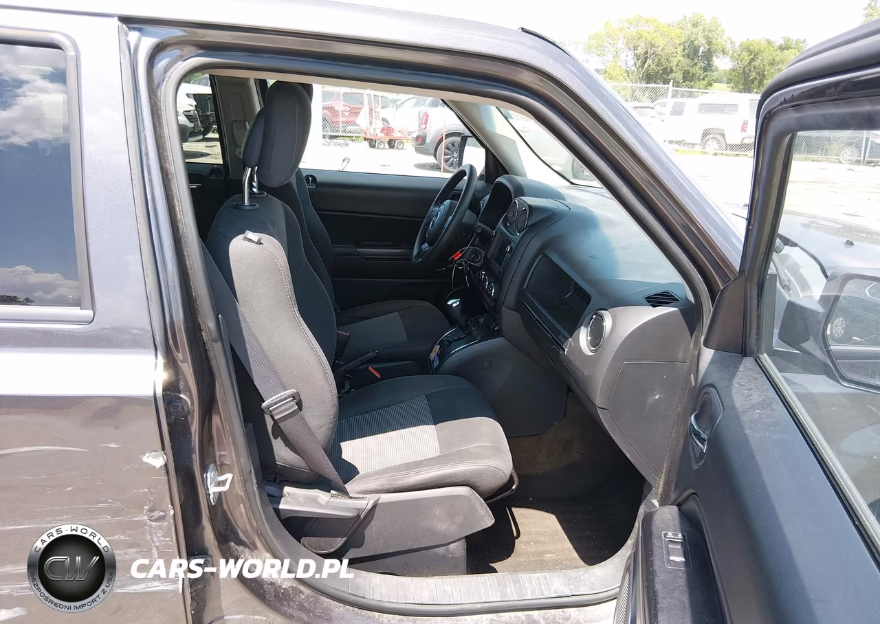 2016 Jeep Patriot Sport VIN:1C4NJRBB0GD729320 - 5