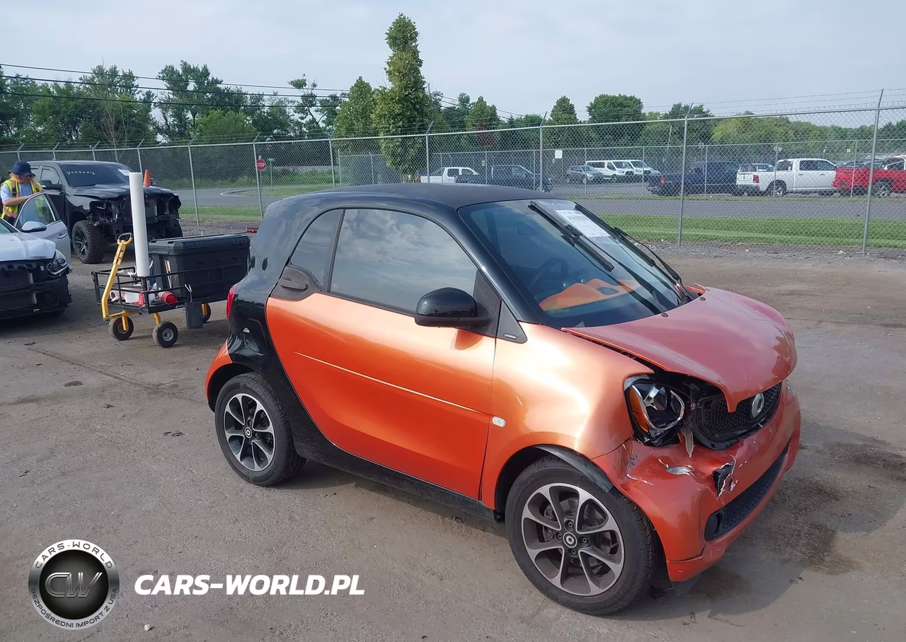 2016 Smart Fortwo Passion – zdjęcie 1 z 16