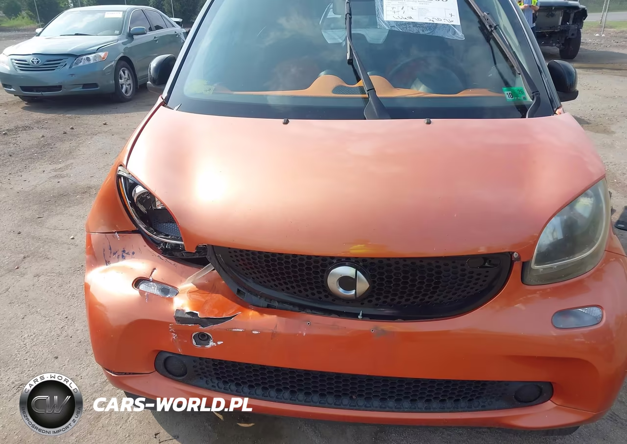 2016 Smart Fortwo Passion VIN:WMEFJ5DA1GK051837 - 6