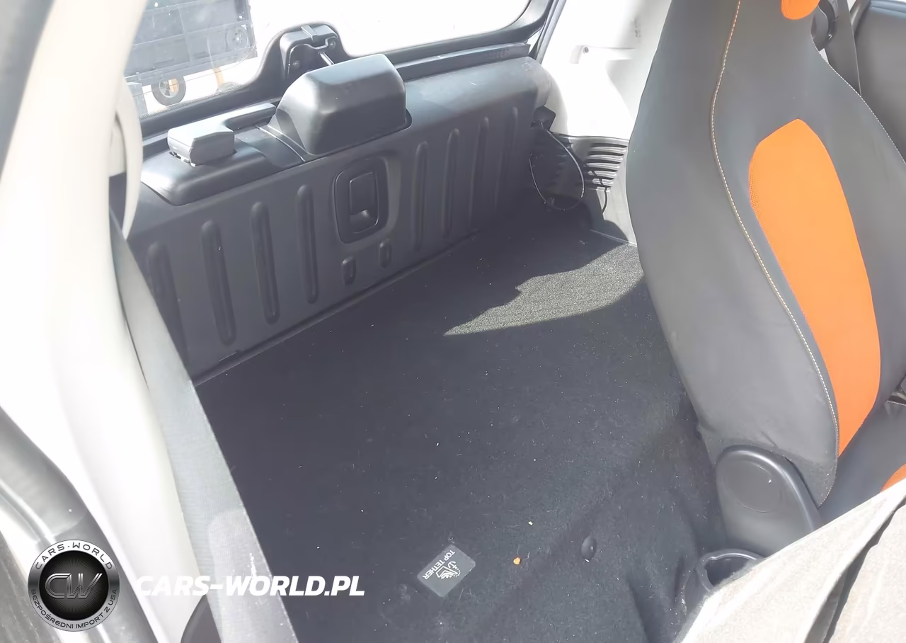 2016 Smart Fortwo Passion VIN:WMEFJ5DA1GK051837 - 8