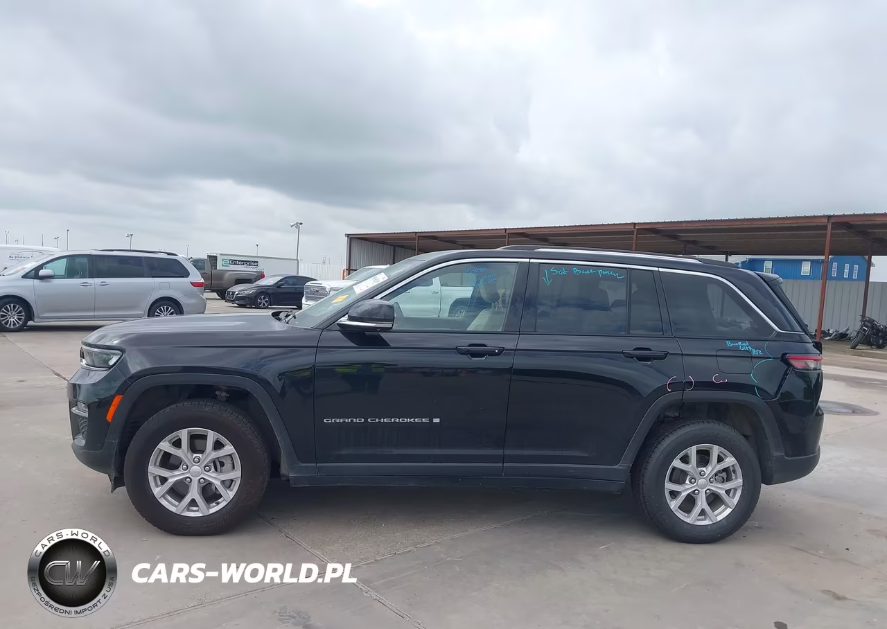 2023 Jeep Grand Cherokee Limited 4X4 VIN:1C4RJHBG6PC529703 - 14