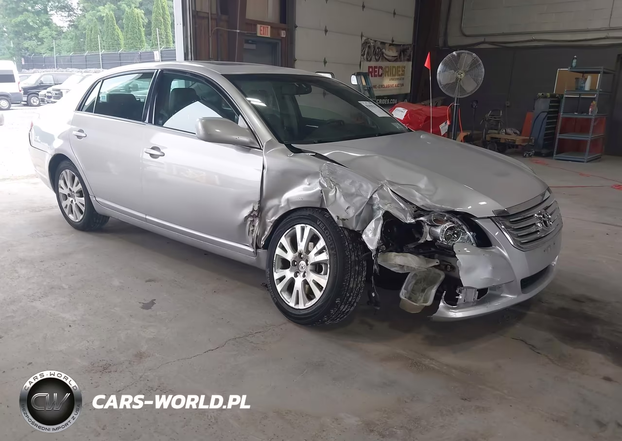 2010 Toyota Avalon Xls