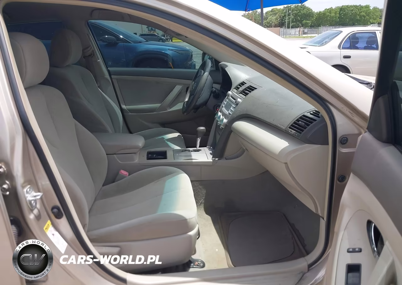 2007 Toyota Camry Le VIN:4T1BE46K47U727084 - 5