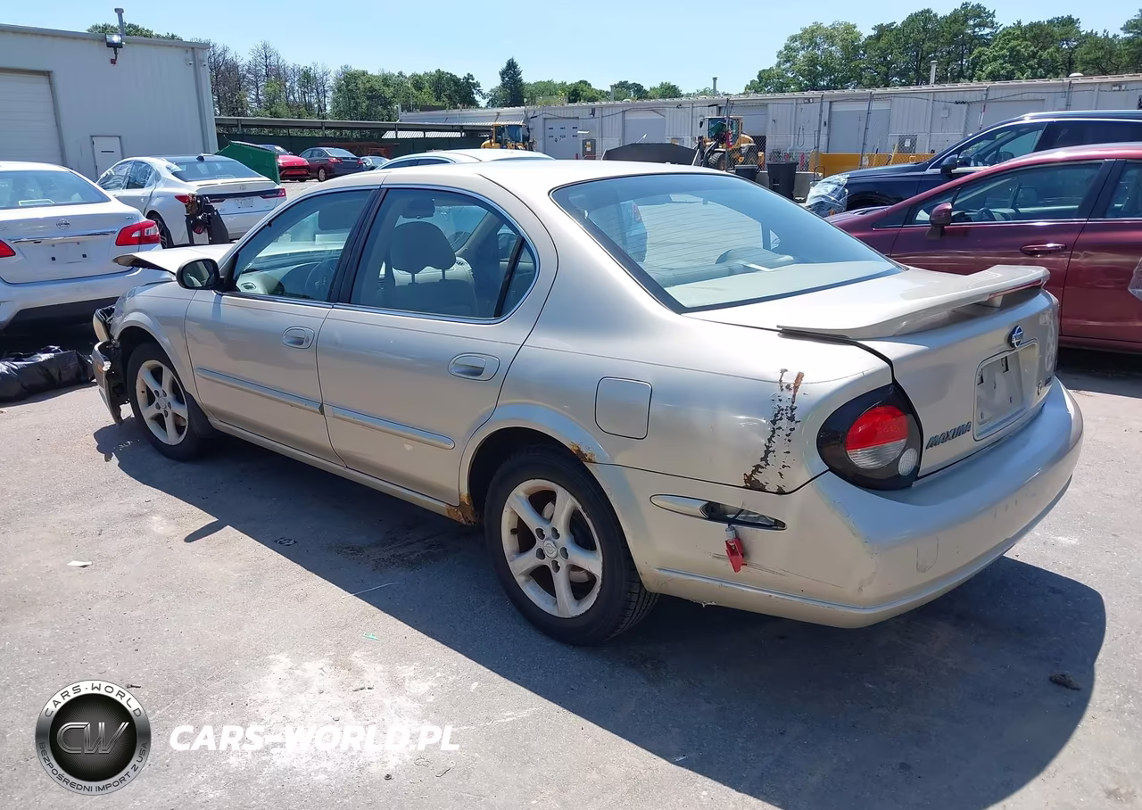 2000 Nissan Maxima Gle-Gxe-Se VIN:JN1CA31D8YT503513 - 3