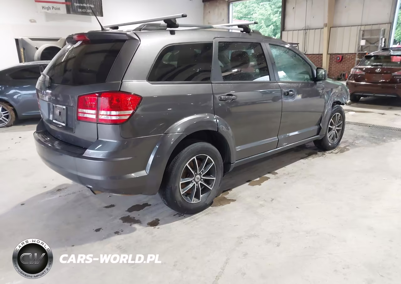 2018 Dodge Journey Se VIN:3C4PDCAB2JT429116 - 4