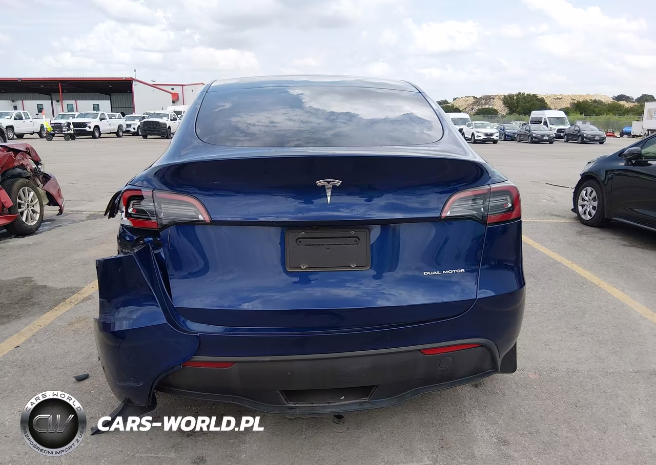 2023 Tesla Model Y Awd-Long Range Dual Motor All-Wheel Drive VIN:7SAYGDEEXPA158013 - 15