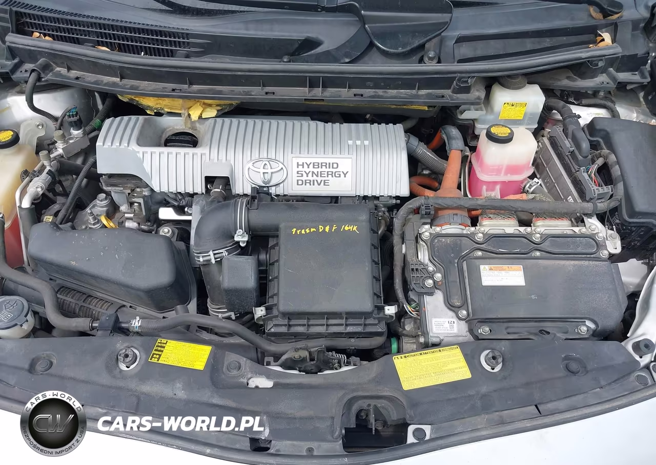 2014 Toyota Prius Two VIN:JTDKN3DUXE1801464 - 10