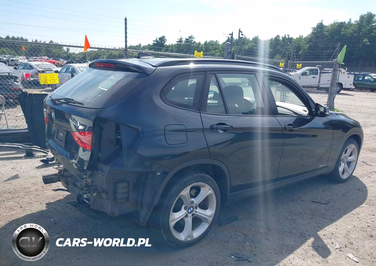 2014 BMW X1 xDrive35I VIN:WBAVM5C59EVV91368 - 4
