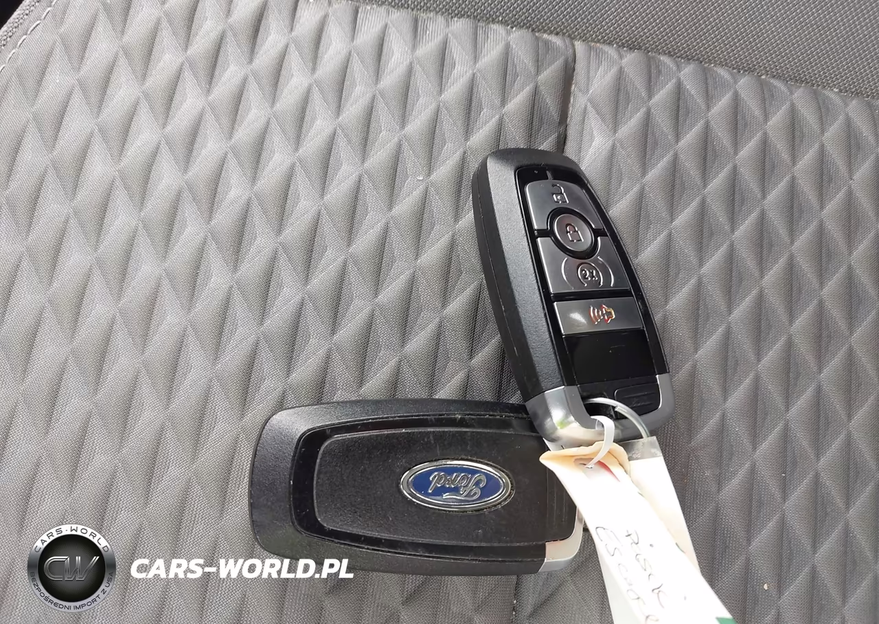 2021 Ford Escape Se VIN:1FMCU9G69MUB13357 - 11
