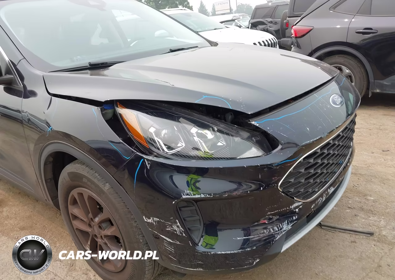 2021 Ford Escape Se VIN:1FMCU9G69MUB13357 - 18