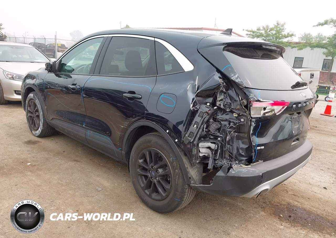 2021 Ford Escape Se VIN:1FMCU9G69MUB13357 - 3